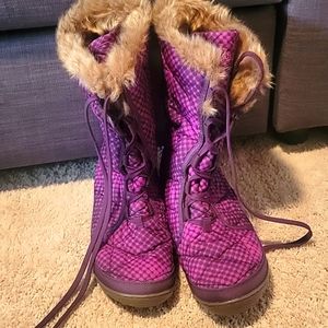 Columbia snow boots
